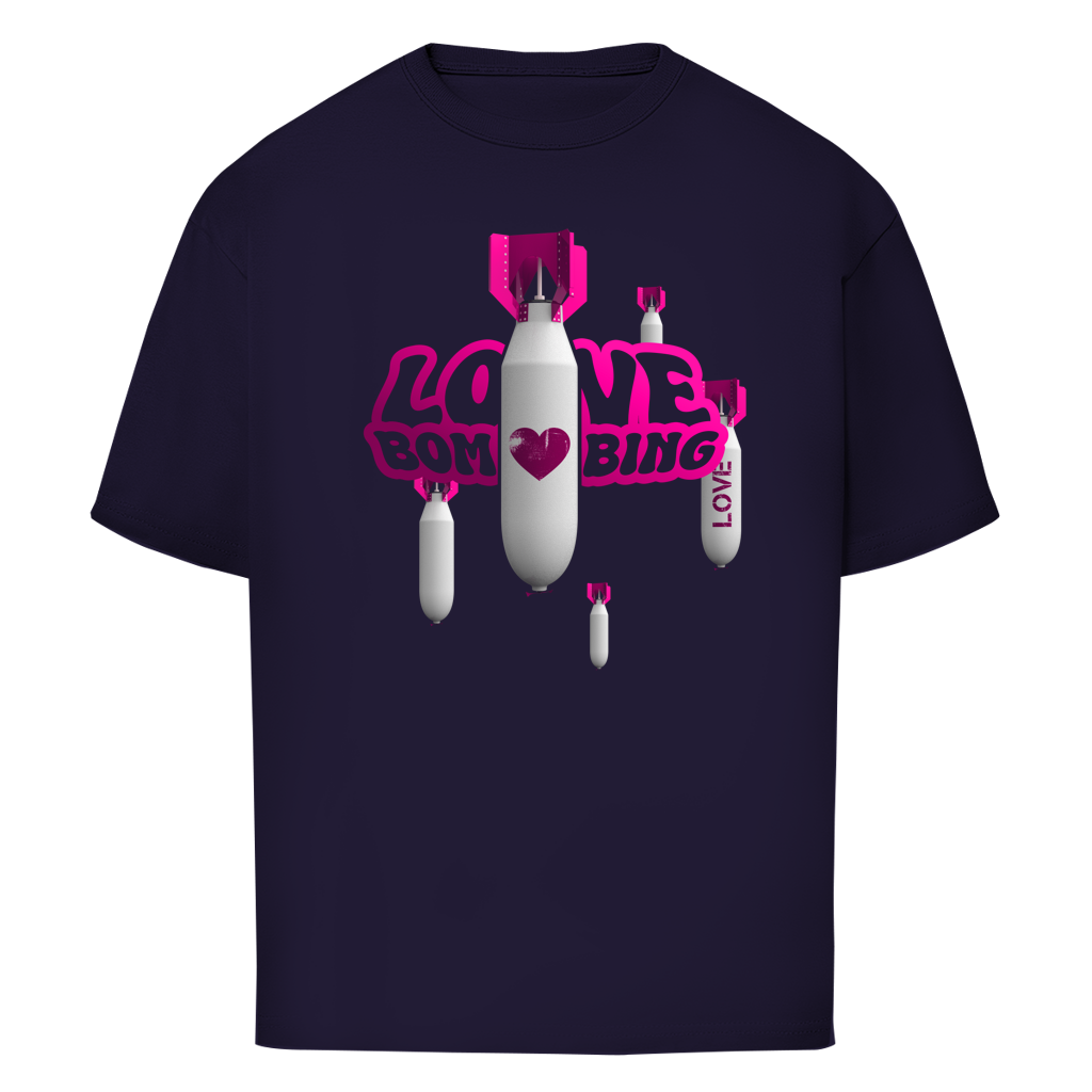 "LOVE BOMBING" - Oversize T-Shirt