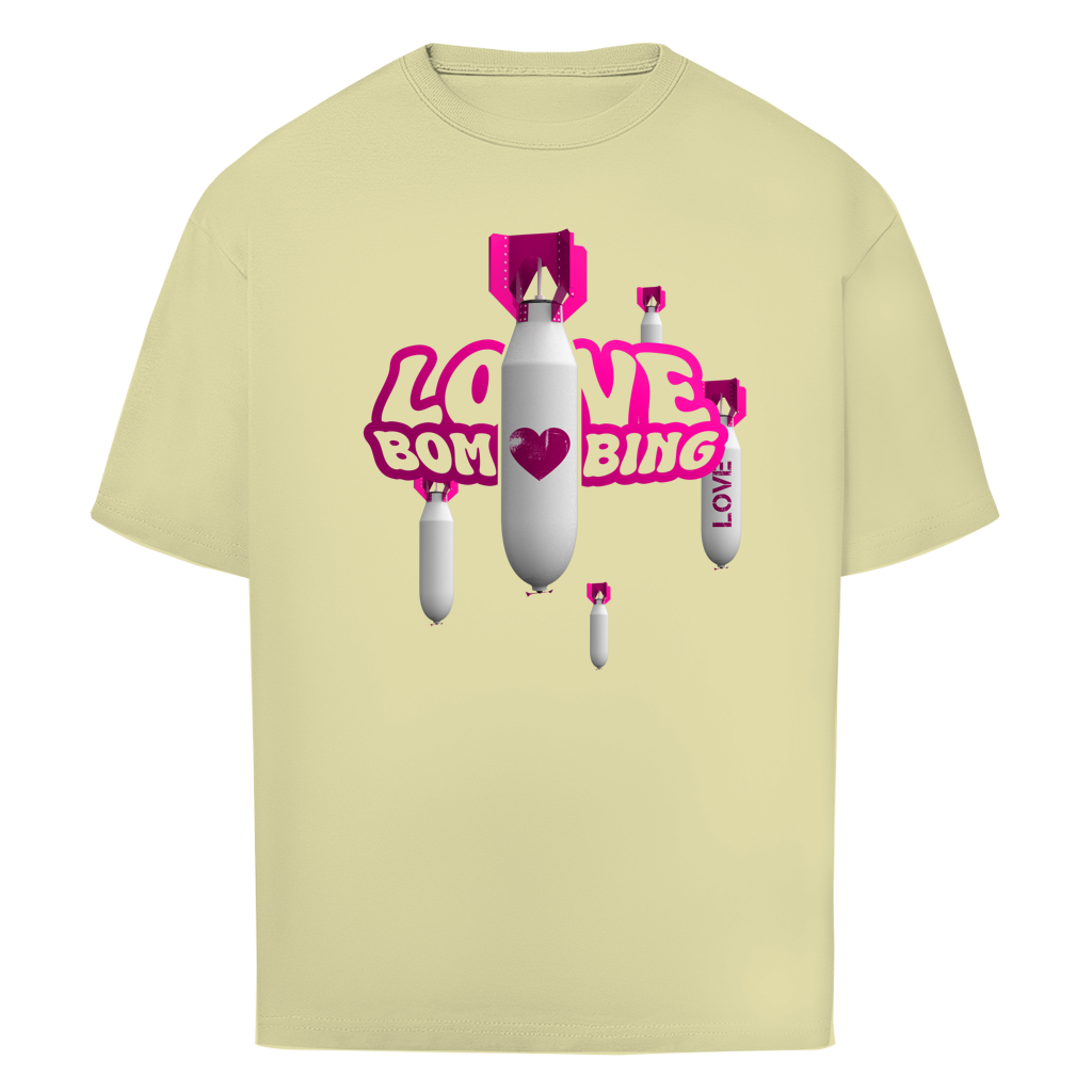 "LOVE BOMBING" - Oversize T-Shirt